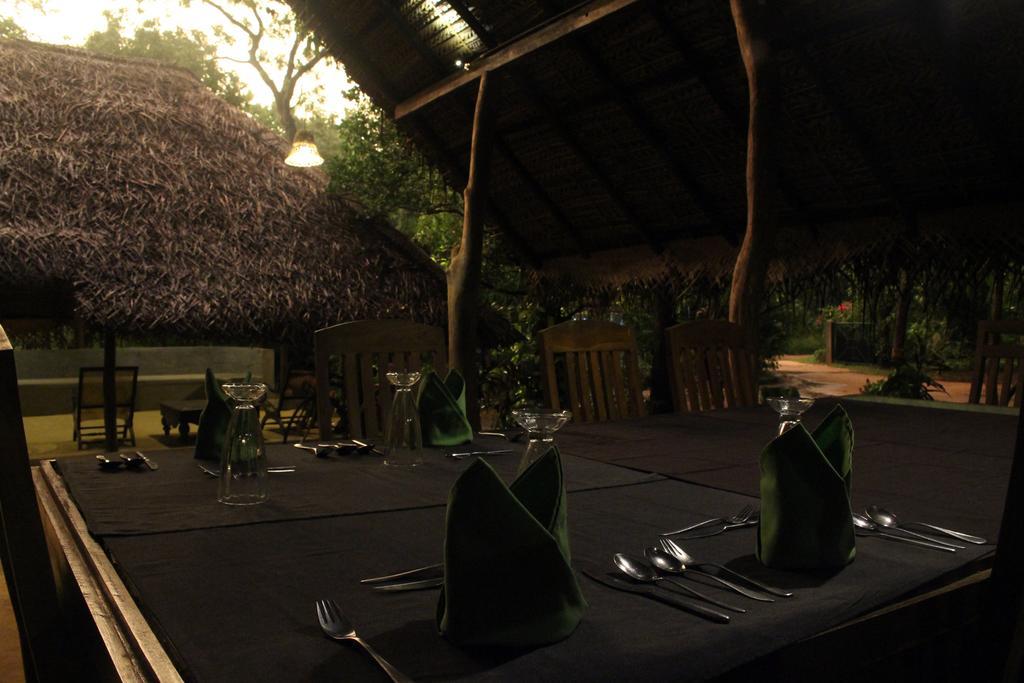 A4 Villa & Spa. Habarana Exterior photo