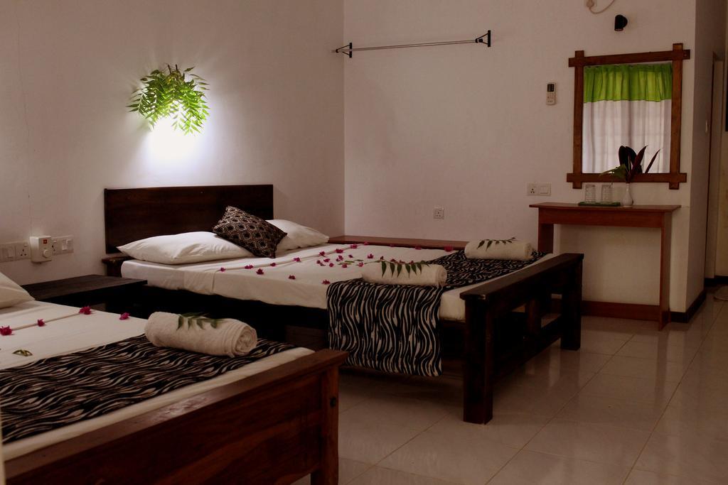 A4 Villa & Spa. Habarana Exterior photo